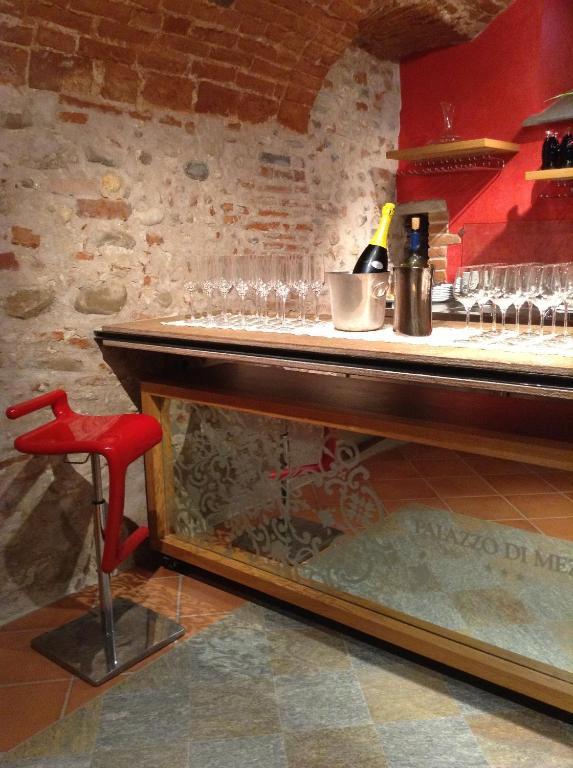 Hotel Palazzo Di Mezzo Carrù Dış mekan fotoğraf